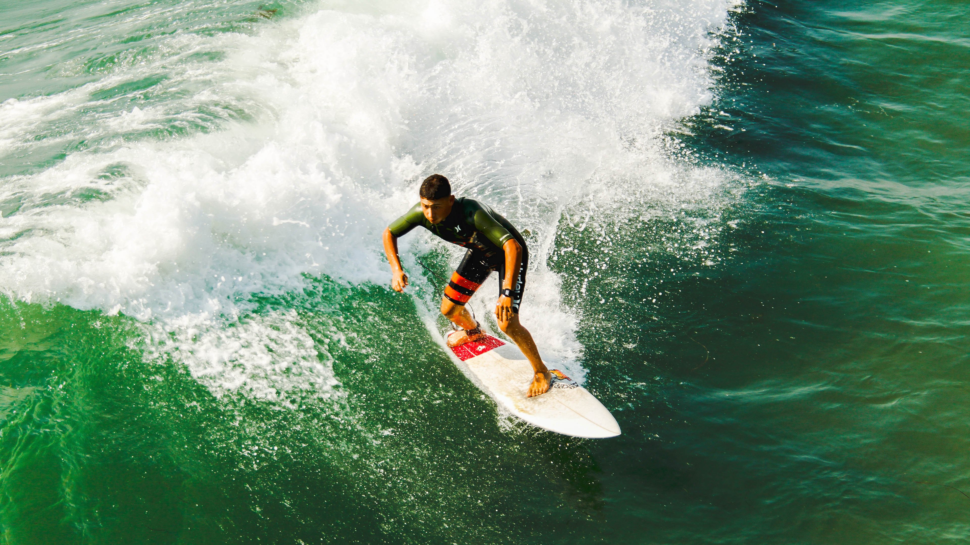 开云官方网站-水球快攻比利时男队节奏明快，水球比分网